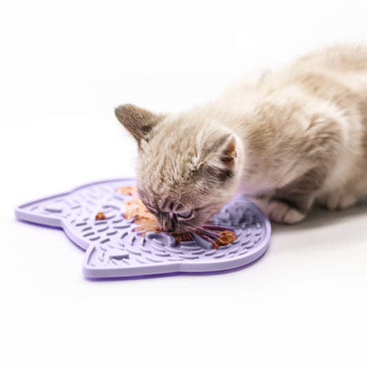 Happy Cat Kitty Lick mat for dogs cats kittens to reduce stress anxiety boredom Slow feeder BPA free non-toxic silicone mat Bop Pop Pets feeders pet supplies suction mat