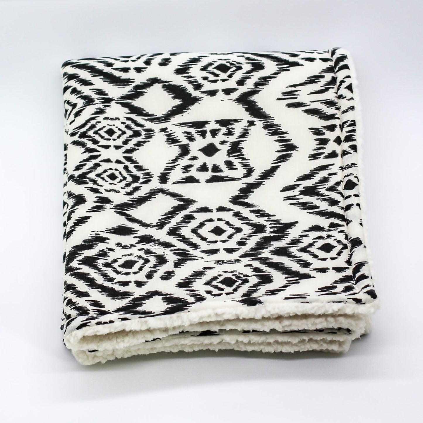 Sherpa iKat Pattern Boho Mini Pet Blanket Dogs Cats Black White