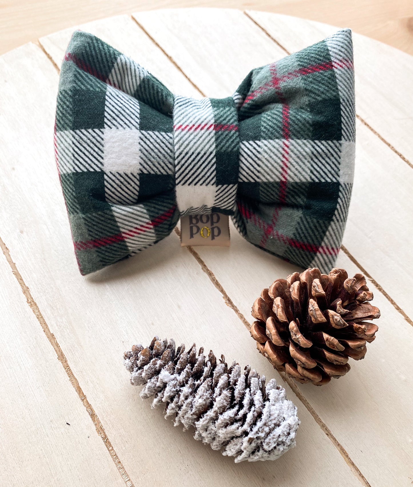 Evergreen Plaid XXL Big Bow tie for pets dog cats pet apparel cabin style Christmas green bop pop pets