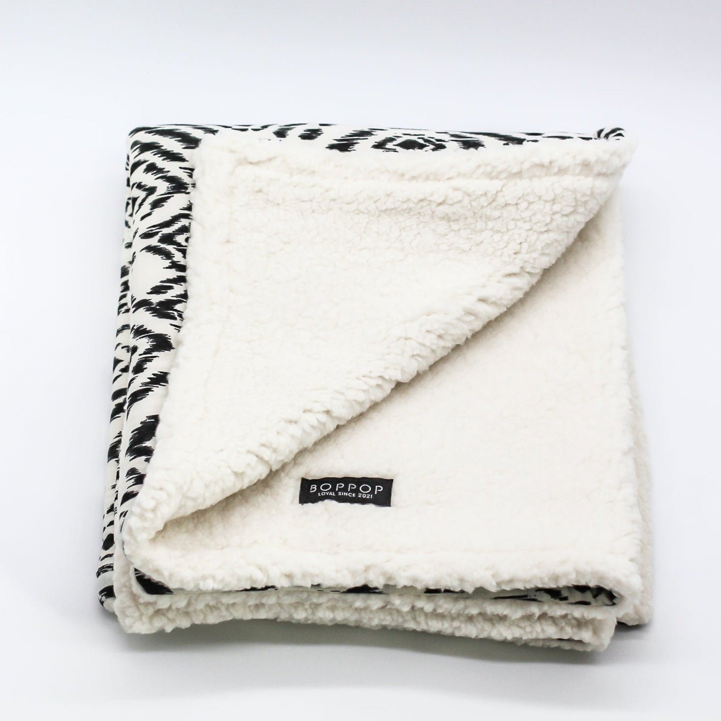 Sherpa iKat Pattern Boho Mini Pet Blanket Dogs Cats Black White